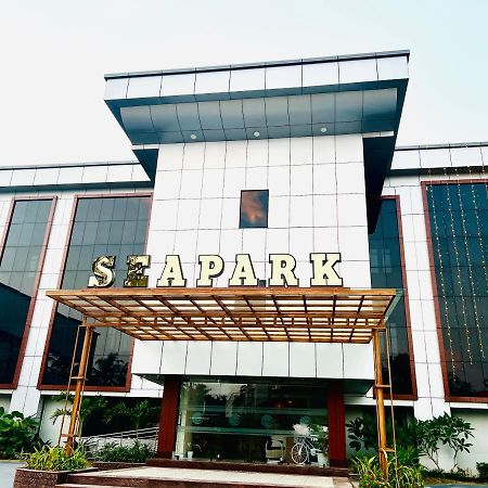Hotel Seapark Kollam Εξωτερικό φωτογραφία
