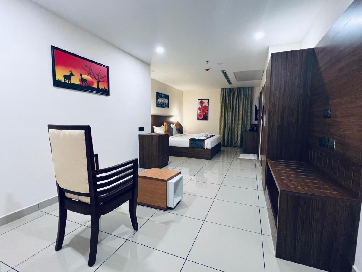 Hotel Seapark Kollam Εξωτερικό φωτογραφία