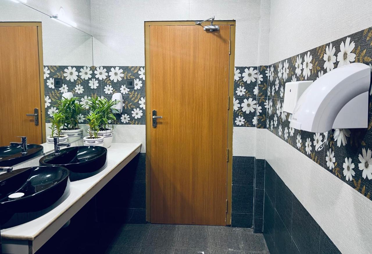 Hotel Seapark Kollam Εξωτερικό φωτογραφία